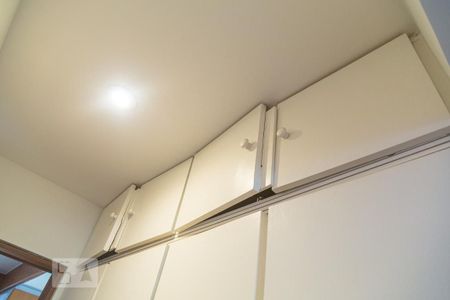 Apartamento para alugar com 100m², 3 quartos e 1 vaga Apartamento para alugar com 100m², 3 quartos e 1 vagaArmário da Suíte