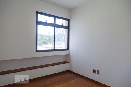 Apartamento para alugar com 100m², 3 quartos e 1 vaga Apartamento para alugar com 100m², 3 quartos e 1 vagaQuarto 2