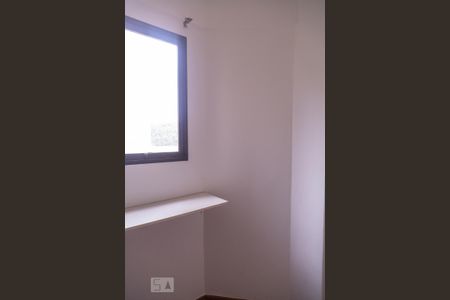 Apartamento para alugar com 100m², 3 quartos e 1 vaga Apartamento para alugar com 100m², 3 quartos e 1 vagaQuarto de Serviço