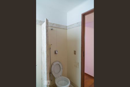 Apartamento para alugar com 100m², 3 quartos e 1 vaga Apartamento para alugar com 100m², 3 quartos e 1 vagaBanheiro da Suíte