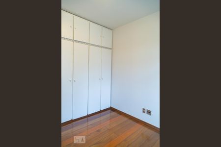 Apartamento para alugar com 100m², 3 quartos e 1 vaga Apartamento para alugar com 100m², 3 quartos e 1 vagaQuarto 3