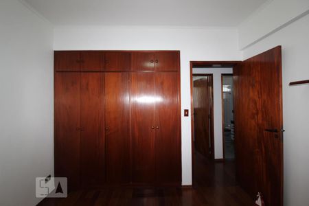 Apartamento à venda com 89m², 2 quartos e 1 vagaQuarto 2