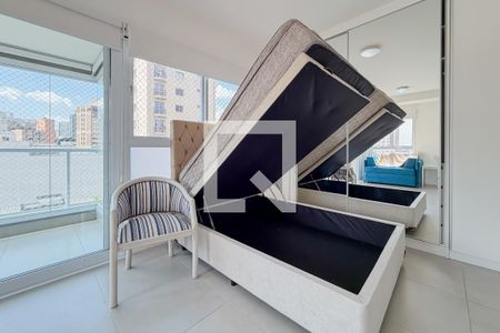 Sala/Quarto de apartamento à venda com 1 quarto, 35m² em Vila Mariana, São Paulo