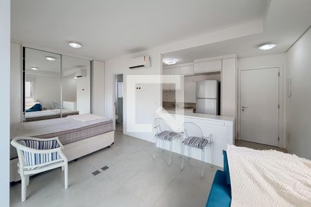 Sala e Quarto de apartamento à venda com 1 quarto, 35m² em Vila Mariana, São Paulo