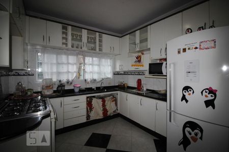 Casa à venda com 150m², 3 quartos e 2 vagasCozinha