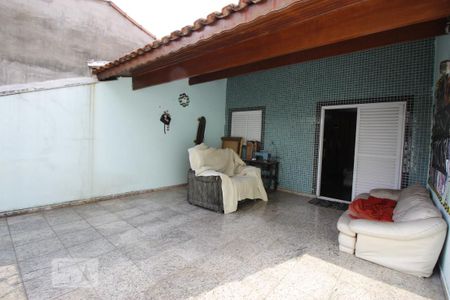 Casa à venda com 150m², 3 quartos e 2 vagasvaranda