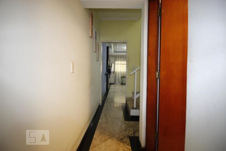 Corredor de casa à venda com 3 quartos, 150m² em Jardim Itapemirim, São Paulo