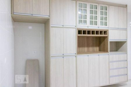 Casa para alugar com 154m², 3 quartos e 2 vagasCozinha