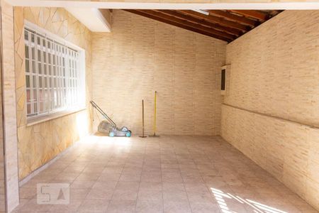 Casa para alugar com 154m², 3 quartos e 2 vagasGaragem