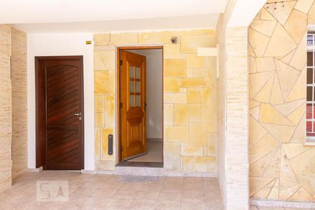 Casa para alugar com 154m², 3 quartos e 2 vagasGaragem