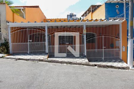 Casa à venda com 120m², 4 quartos e 3 vagasFachada