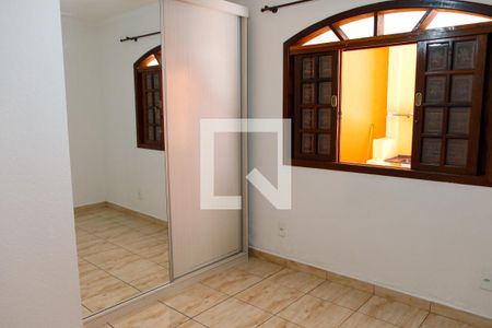 Casa à venda com 120m², 4 quartos e 3 vagasQuarto 2
