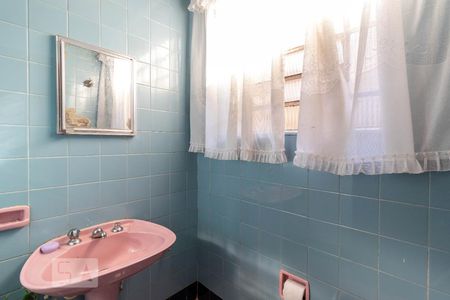 Casa à venda com 110m², 3 quartos e 3 vagasLavabo