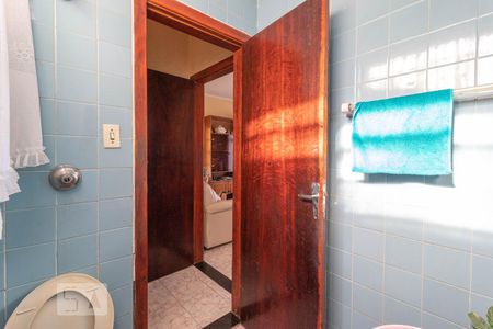 Casa à venda com 110m², 3 quartos e 3 vagasLavabo