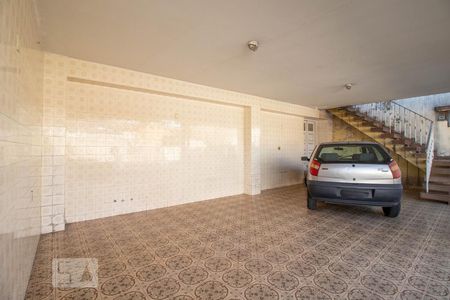Casa à venda com 110m², 3 quartos e 3 vagasGaragem