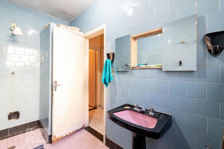 Casa à venda com 110m², 3 quartos e 3 vagasBanheiro