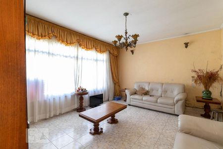 Casa à venda com 110m², 3 quartos e 3 vagasSala