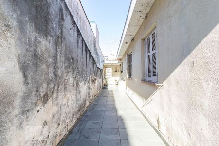 Casa à venda com 110m², 3 quartos e 3 vagasCorredor Lateral