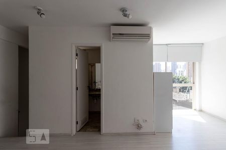 Apartamento à venda com 75m², 1 quarto e 1 vagaQuarto