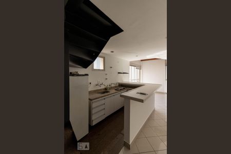 Apartamento à venda com 75m², 1 quarto e 1 vagaSala/Cozinha