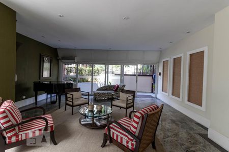 Apartamento à venda com 75m², 1 quarto e 1 vagaÁrea comum