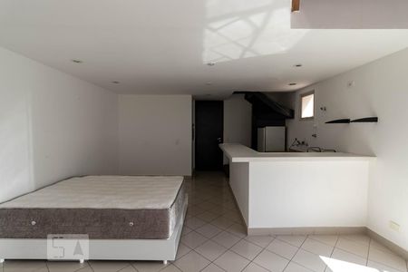 Apartamento à venda com 75m², 1 quarto e 1 vagaSala/Cozinha
