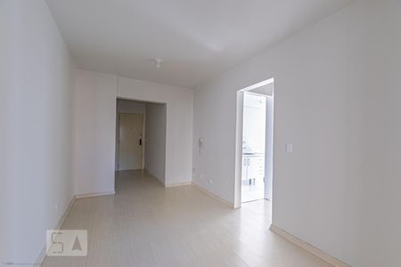 Sala de apartamento para alugar com 2 quartos, 53m² em Bigorrilho, Curitiba