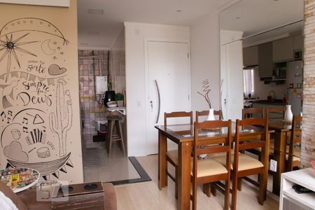 Sala de apartamento para alugar com 2 quartos, 38m² em Colônia (zona Leste), São Paulo