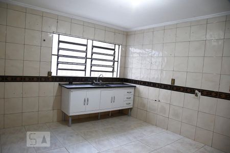 Casa para alugar com 120m², 2 quartos e 2 vagasCozinha