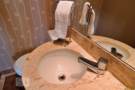 Apartamento à venda com 119m², 2 quartos e 3 vagasLavabo