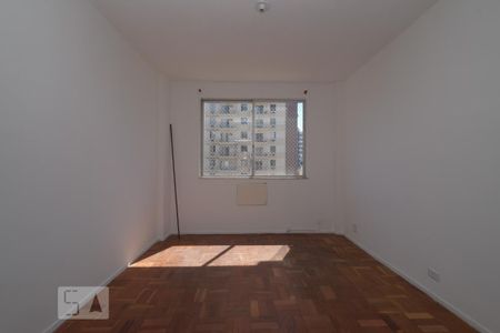 Quarto  de apartamento à venda com 1 quarto, 60m² em Tijuca, Rio de Janeiro