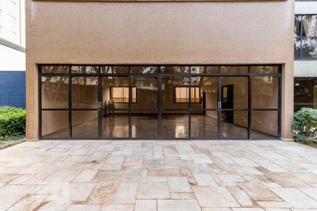 Apartamento para alugar com 275m², 4 quartos e 4 vagasÁrea comum do prédio - Salão de festas