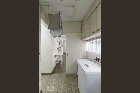 Apartamento para alugar com 275m², 4 quartos e 4 vagasárea de serviço