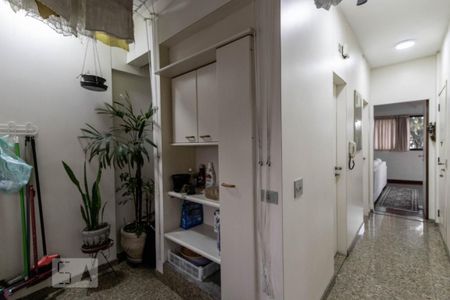 Apartamento para alugar com 275m², 4 quartos e 4 vagasárea de serviço