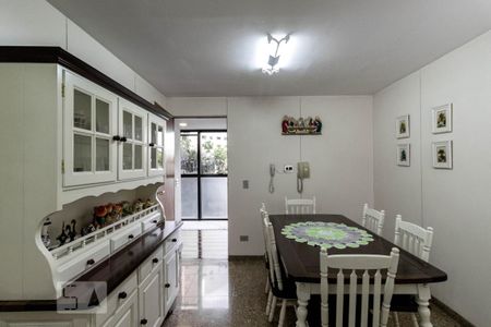 Apartamento para alugar com 275m², 4 quartos e 4 vagasCopa