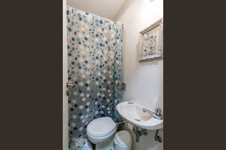 Apartamento para alugar com 275m², 4 quartos e 4 vagasBanheiro