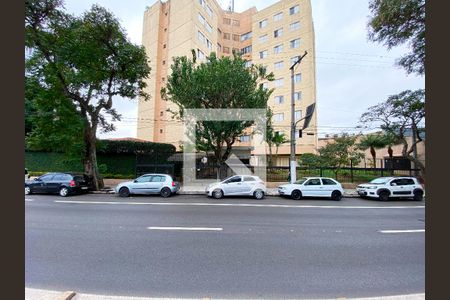 Apartamento para alugar com 67m², 2 quartos e 1 vaga Apartamento para alugar com 67m², 2 quartos e 1 vagaFachada