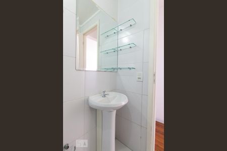 Apartamento à venda com 63m², 3 quartos e 1 vaga Apartamento à venda com 63m², 3 quartos e 1 vagaBanheiro