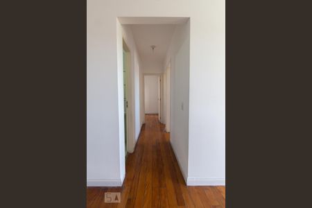 Corredor de apartamento à venda com 3 quartos, 63m² em Jardim Vila Formosa, São Paulo