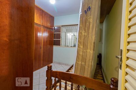 Quarto de casa à venda com 4 quartos, 320m² em Conjunto Residencial Novo Pacaembu, São Paulo