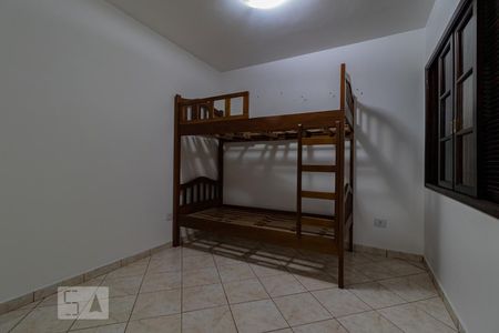 Casa à venda com 320m², 4 quartos e 2 vagas Casa à venda com 320m², 4 quartos e 2 vagasQuarto 2