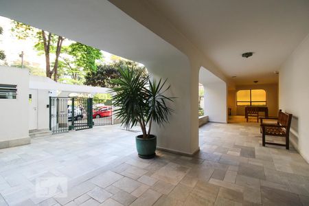 Apartamento à venda com 118m², 3 quartos e 2 vagasEntrada