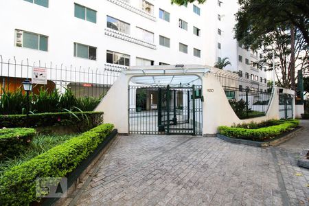 Apartamento à venda com 118m², 3 quartos e 2 vagasFachada