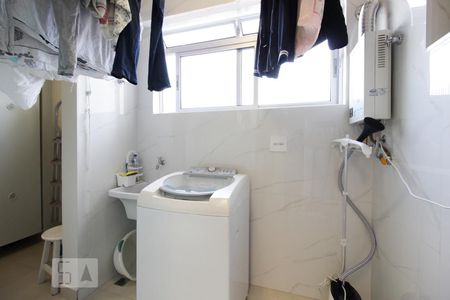 Apartamento à venda com 118m², 3 quartos e 2 vagasÁrea de Serviço 