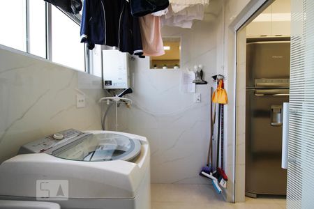 Apartamento à venda com 118m², 3 quartos e 2 vagasÁrea de Serviço 