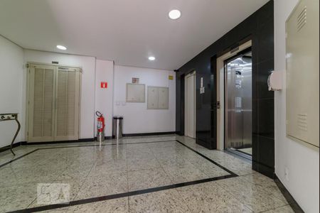 Apartamento à venda com 60m², 3 quartos e 1 vagaHall social