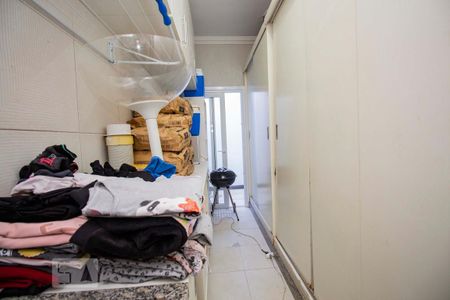 Casa à venda com 362m², 4 quartos e 5 vagasLavanderia