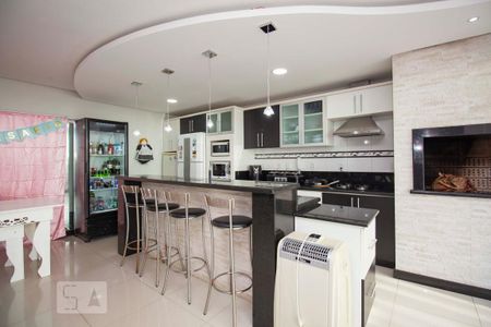 Casa à venda com 362m², 4 quartos e 5 vagasSalão de festas