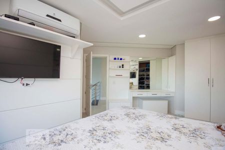 Casa à venda com 362m², 4 quartos e 5 vagasSuíte