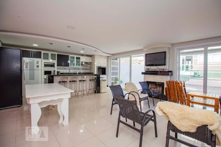 Casa à venda com 362m², 4 quartos e 5 vagasSalão de festas